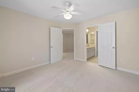 Bedroom - 20740 Ashburn Station Pl, Ashburn, VA 20147 photo 5 of 6