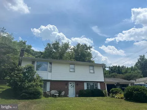 13094 Furnace Mountain Rd, Lovettsville, VA 20180