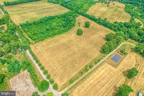 19729 Ridgeside Road, Bluemont, VA 20135