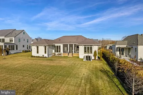 Exterior - 40887 Blue Star Ct, Aldie, VA 20105 photo 17 of 20