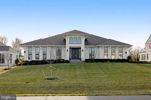 Exterior - 40887 Blue Star Ct, Aldie, VA 20105 photo 6 of 20