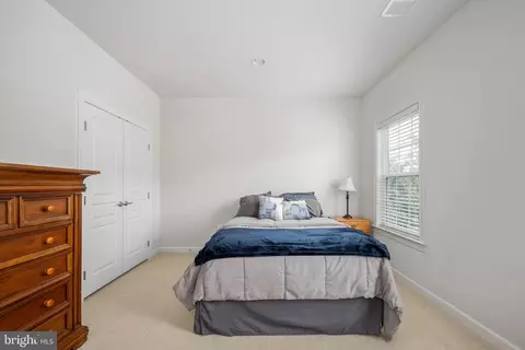 24948 Earlsford Dr, Chantilly, VA 20152 photo 36