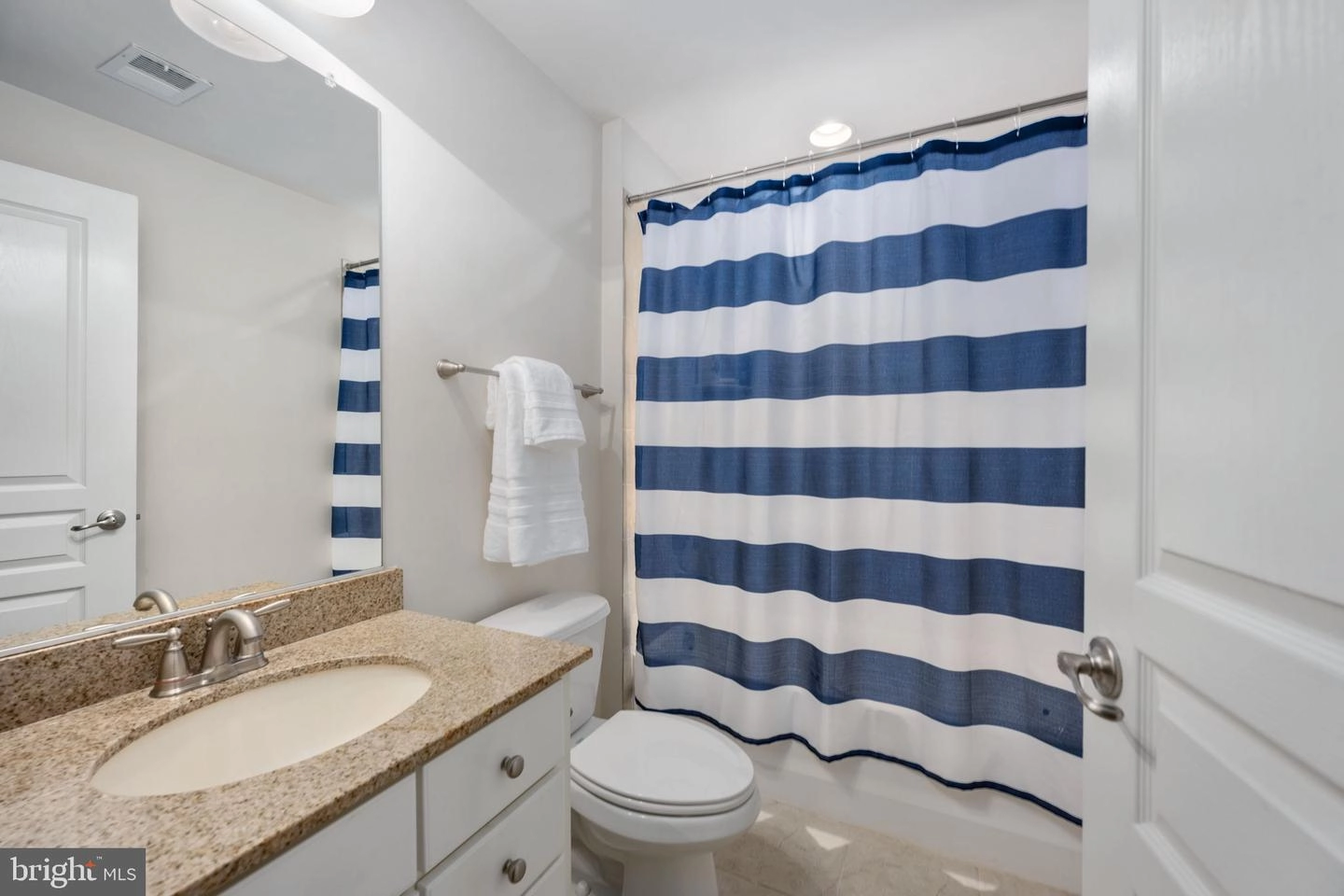 24948 Earlsford Dr, Chantilly, VA 20152 photo 51