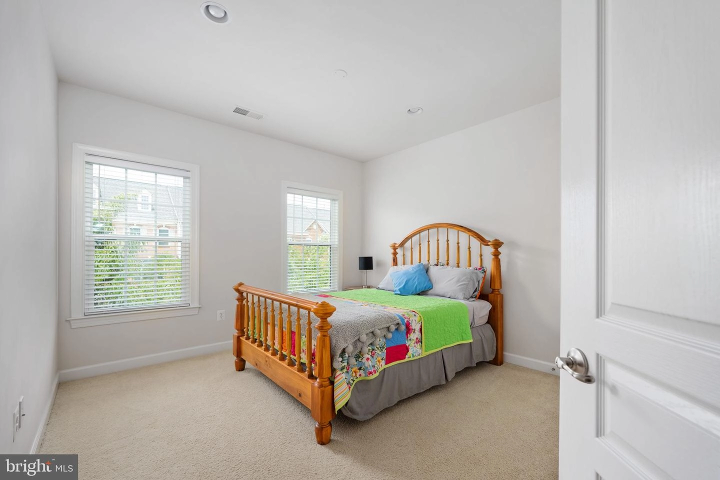 24948 Earlsford Dr, Chantilly, VA 20152 photo 45