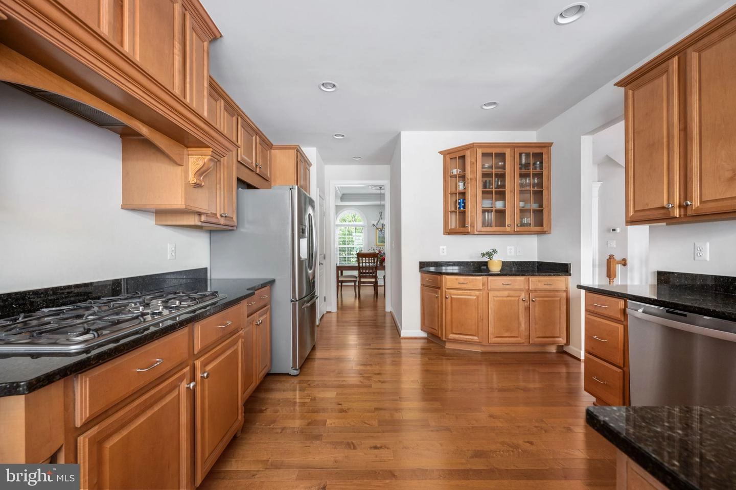 24948 Earlsford Dr, Chantilly, VA 20152 photo 10
