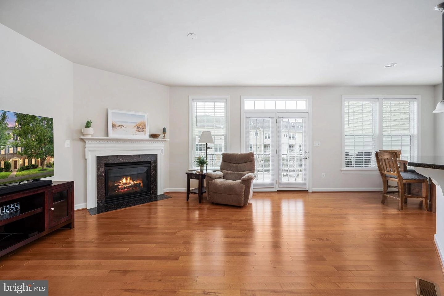 24948 Earlsford Dr, Chantilly, VA 20152 photo 20
