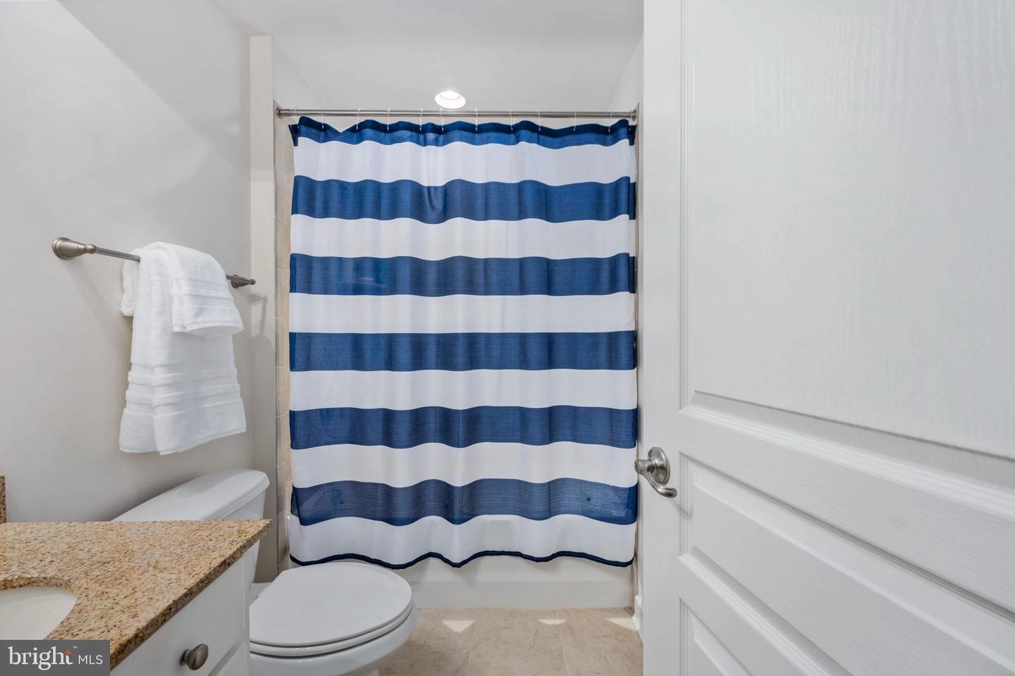 24948 Earlsford Dr, Chantilly, VA 20152 photo 50