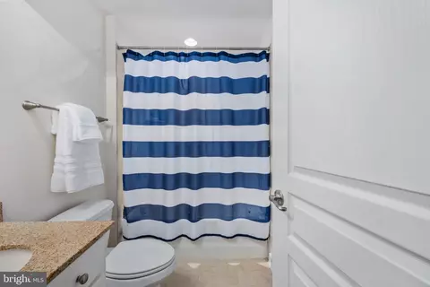 24948 Earlsford Dr, Chantilly, VA 20152 photo 50