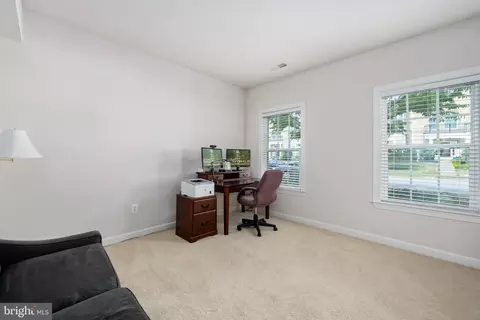 24948 Earlsford Dr, Chantilly, VA 20152 photo 33