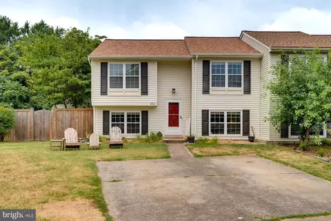 1012 Wythe Ct NE, Leesburg, VA 20176