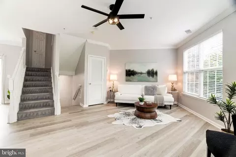 21762 Bancroft Ct, Ashburn, VA 20147 photo 5