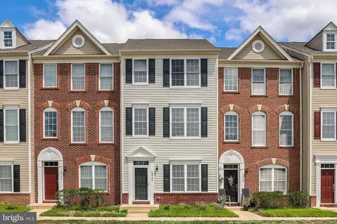 42795 Eggleston, Chantilly, VA 20152
