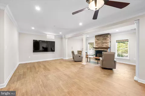 Living - 20369 Medalist Dr, Ashburn, VA 20147 photo 2 of 5