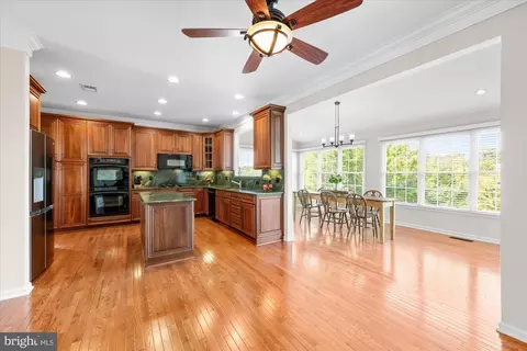 Kitchen - 20369 Medalist Dr, Ashburn, VA 20147 photo 1 of 6