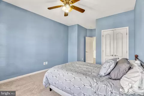 Bedroom - 22181 Windy Pine Ct, Broadlands, VA 20148 photo 3 of 10