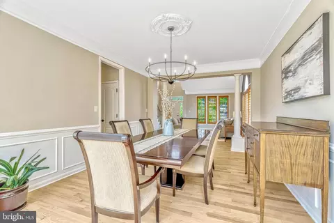 Dining - 22181 Windy Pine Ct, Broadlands, VA 20148 photo 2 of 3