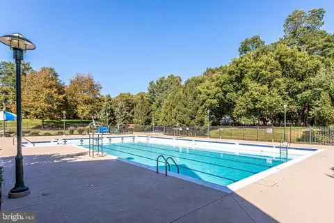 Exterior - 22181 Windy Pine Ct, Broadlands, VA 20148 photo 11 of 12