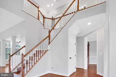 43779 Carrleigh Ct, Ashburn, VA 20147 photo 6