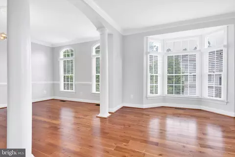 43779 Carrleigh Ct, Ashburn, VA 20147 photo 11