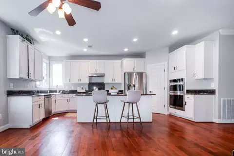 43779 Carrleigh Ct, Ashburn, VA 20147 photo 12