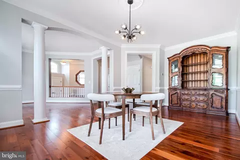 43779 Carrleigh Ct, Ashburn, VA 20147 photo 8