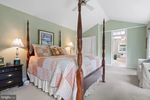 Bedroom - 43941 Reliance Ct, Ashburn, VA 20147 photo 8 of 9