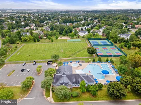 View/Area - 43941 Reliance Ct, Ashburn, VA 20147 photo 20 of 21