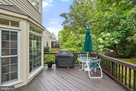 Exterior - 43941 Reliance Ct, Ashburn, VA 20147 photo 6 of 14