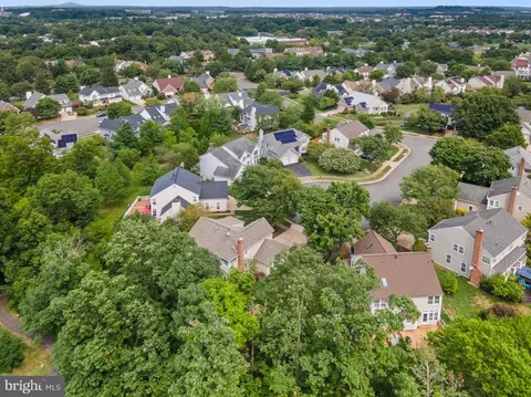 View/Area - 43941 Reliance Ct, Ashburn, VA 20147 photo 9 of 21