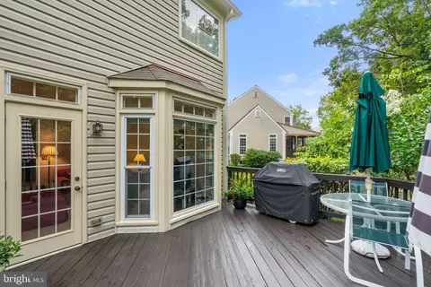 Exterior - 43941 Reliance Ct, Ashburn, VA 20147 photo 7 of 14