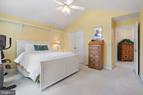 Bedroom - 43941 Reliance Ct, Ashburn, VA 20147 photo 4 of 9