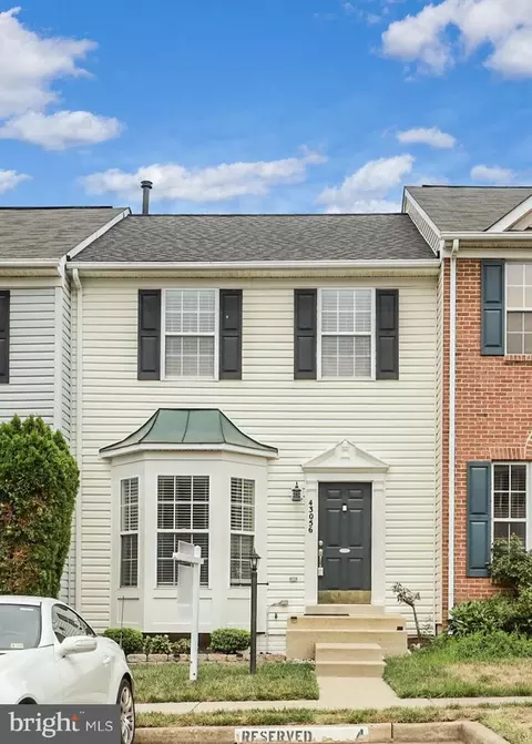 43056 Candlewick Sq, Leesburg, VA 20176
