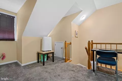 Entry Way - 44006 Aberdeen Ter, Ashburn, VA 20147 photo 2 of 2