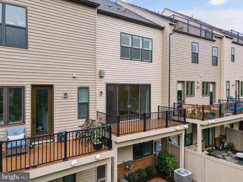 42388 Zenith Ter, Brambleton, VA 20148 photo 55