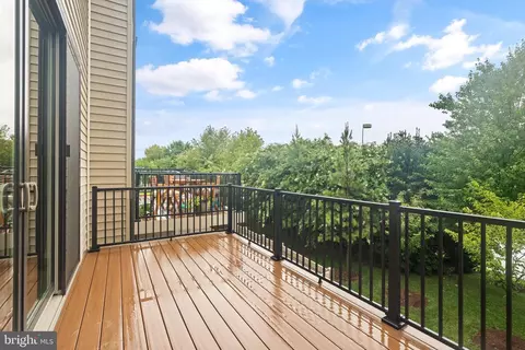 42388 Zenith Ter, Brambleton, VA 20148 photo 12