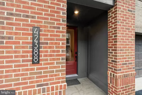 42388 Zenith Ter, Brambleton, VA 20148 photo 5