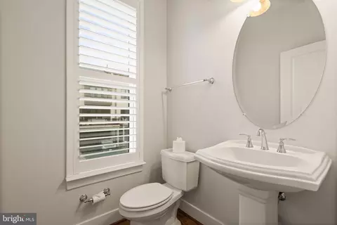 42388 Zenith Ter, Brambleton, VA 20148 photo 28