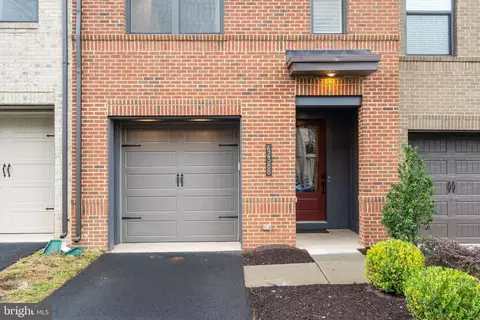 42388 Zenith Ter, Brambleton, VA 20148 photo 4