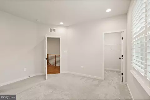42388 Zenith Ter, Brambleton, VA 20148 photo 38