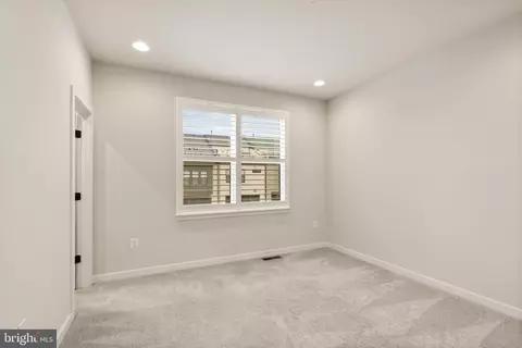 42388 Zenith Ter, Brambleton, VA 20148 photo 40