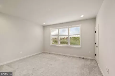 42388 Zenith Ter, Brambleton, VA 20148 photo 34