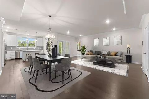 23275 Milltown Knoll Sq #102, Ashburn, VA 20148