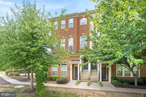 42283 Onyx Ter, Aldie, VA 20105