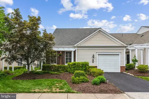 44505 Maltese Falcon Sq, Ashburn, VA 20147