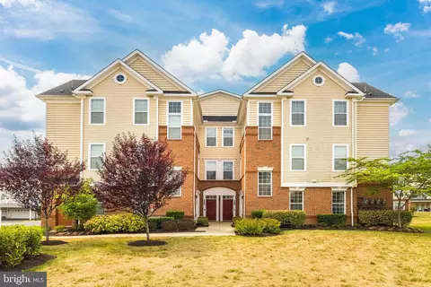 23297 Southdown Manor Ter #117, Ashburn, VA 20148