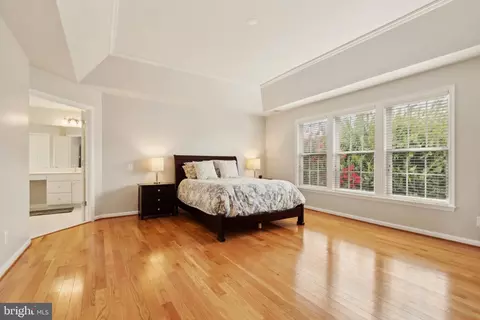 Other - 43926 Middlesex Dr, Chantilly, VA 20152 photo 9 of 21