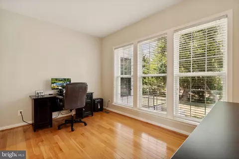 Other - 43926 Middlesex Dr, Chantilly, VA 20152 photo 7 of 21