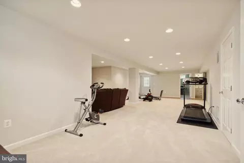 Other - 43926 Middlesex Dr, Chantilly, VA 20152 photo 13 of 21