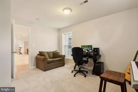 Other - 43926 Middlesex Dr, Chantilly, VA 20152 photo 17 of 21