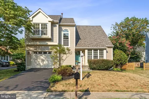 364 Deerpath Ave SW, Leesburg, VA 20175